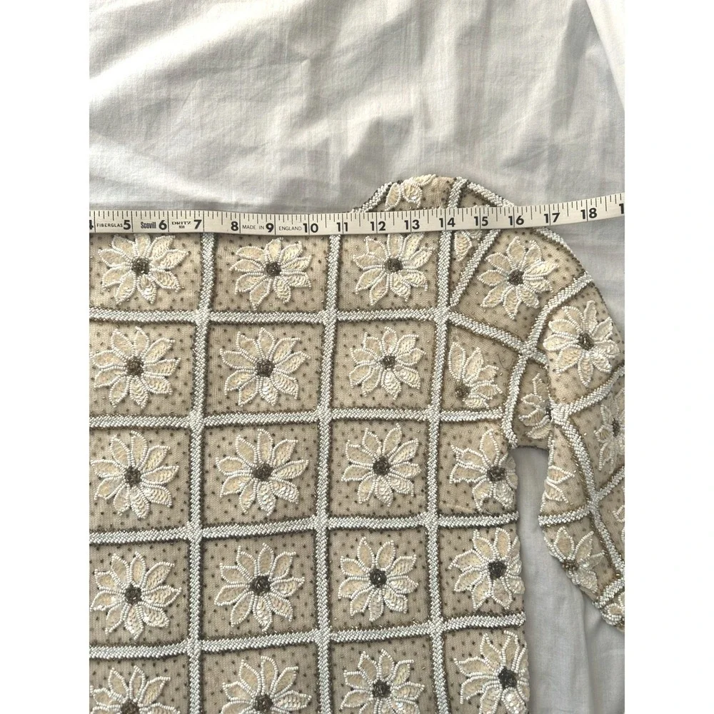 Gene Shelly's Boutique Internationale Vintage MCM Beaded Sweater Cream White‎